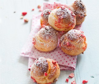 chouquettes-aux-pralines-roses.jpg